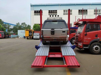 托運(yùn)私家車的物流公司周末上班嗎