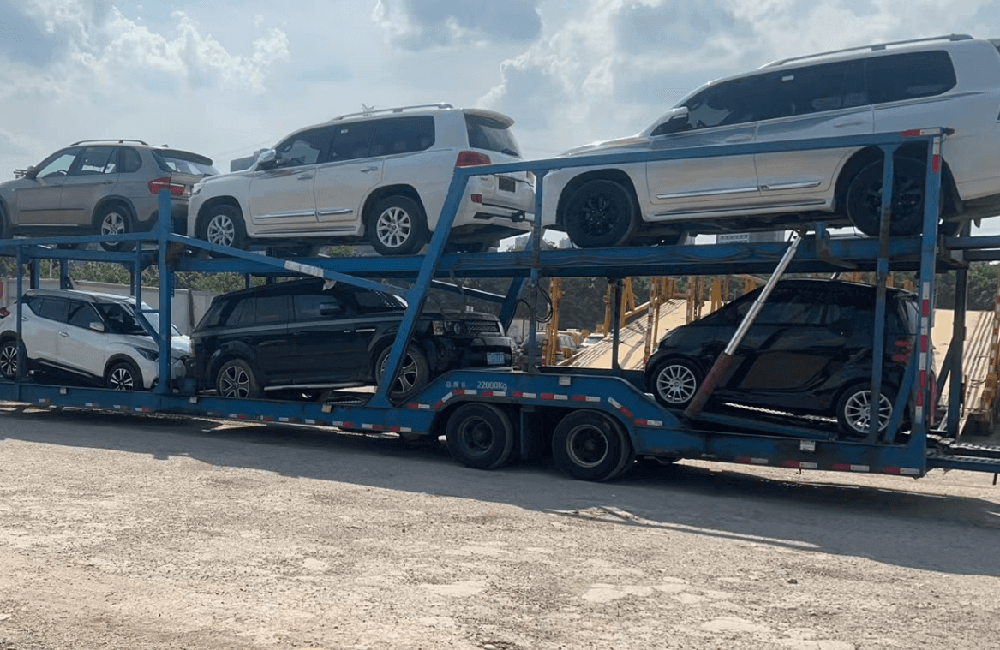 小轎車托運(yùn)除了價格還要考慮哪些因素?